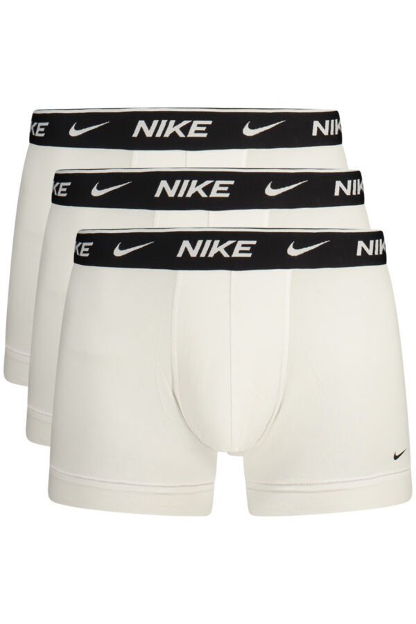 nikeboxeruomobianco_1 nikeboxeruomobianco_1